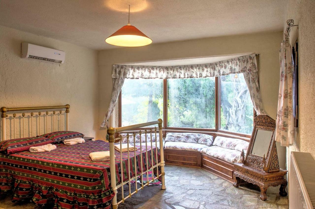 אגיוס יואניס פריסטרון Villa Brigadoon Corfu מראה חיצוני תמונה