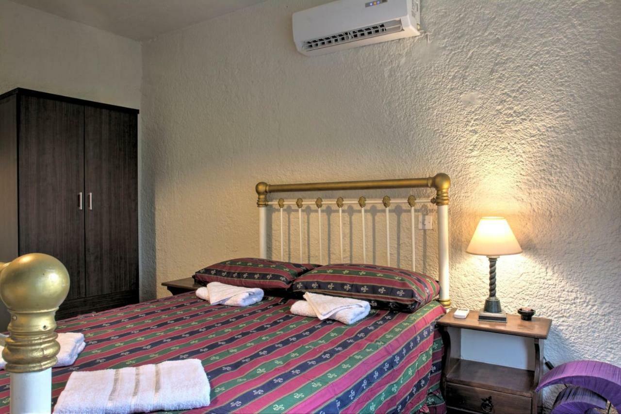 אגיוס יואניס פריסטרון Villa Brigadoon Corfu מראה חיצוני תמונה