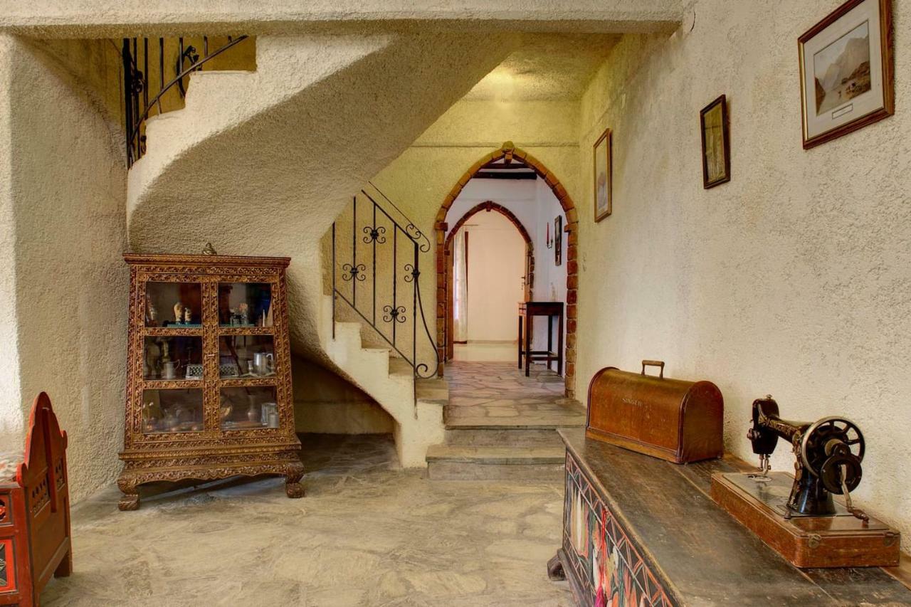 אגיוס יואניס פריסטרון Villa Brigadoon Corfu מראה חיצוני תמונה