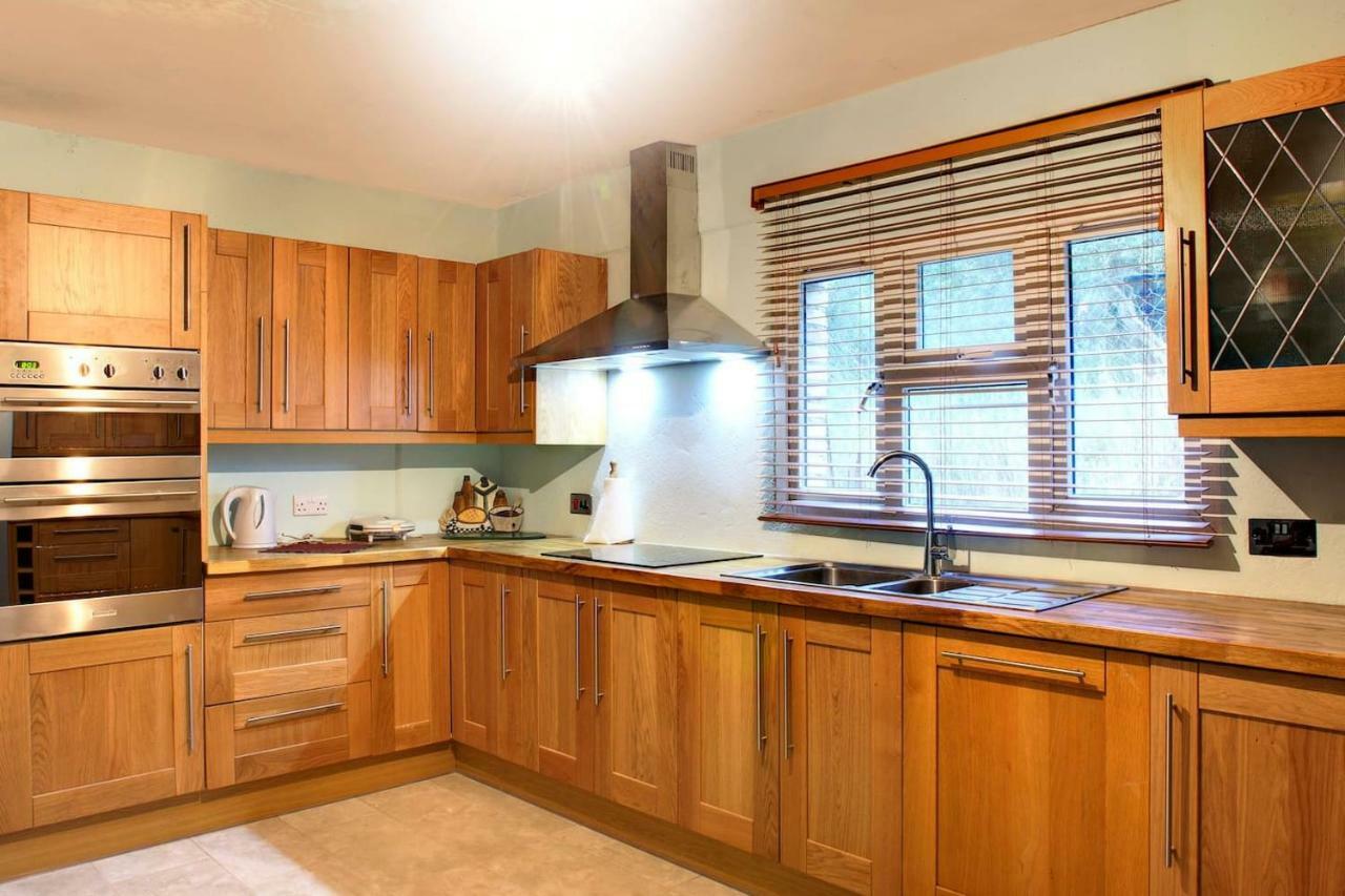 אגיוס יואניס פריסטרון Villa Brigadoon Corfu מראה חיצוני תמונה