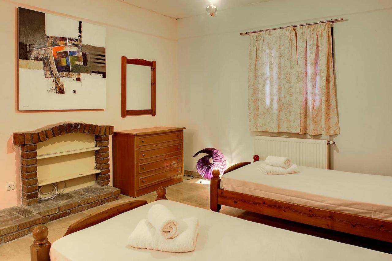 אגיוס יואניס פריסטרון Villa Brigadoon Corfu מראה חיצוני תמונה